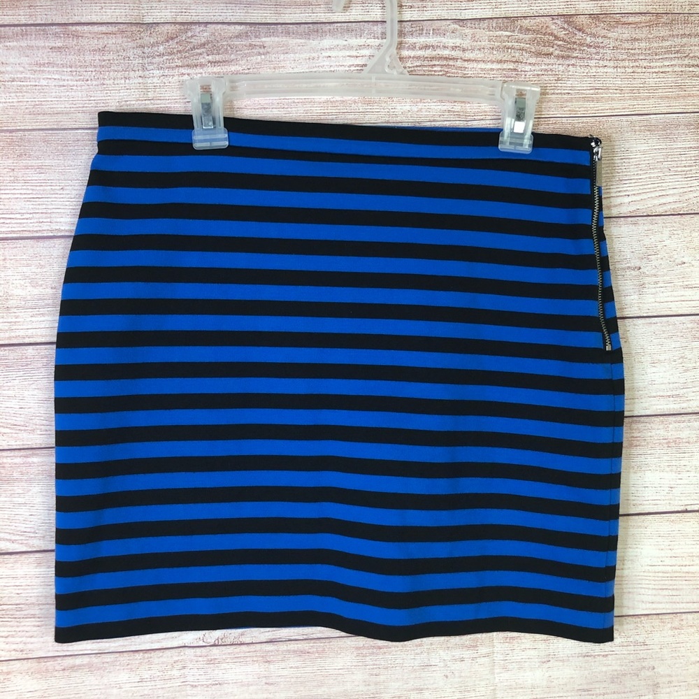Michael Kors Blue & Black Striped Mini‎ Skirt Sz8